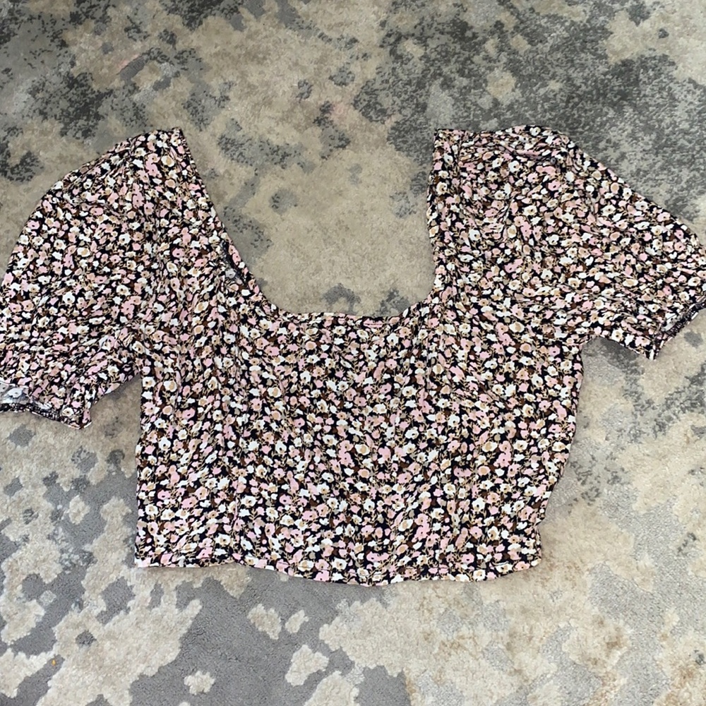 Urban outfitters cropped blouse